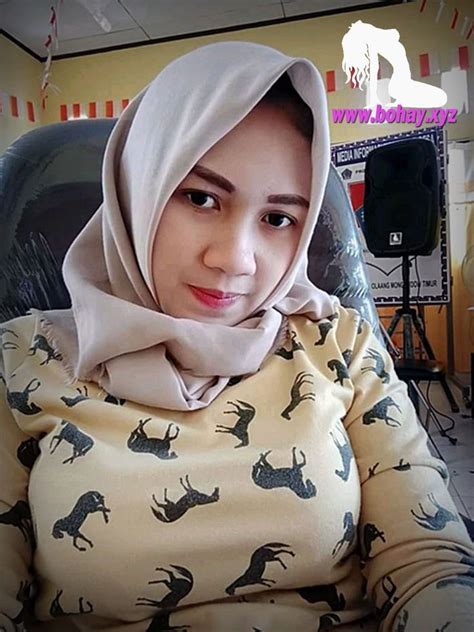 Bokep Indo Brondong Doggy Tante Montok